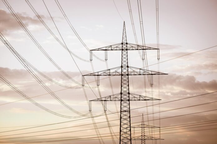 couleur-wires-7997980_1280